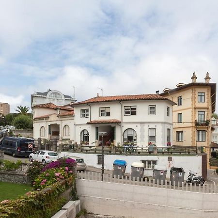 Apartamentos Niza ซานตานเดร์ ภายนอก รูปภาพ